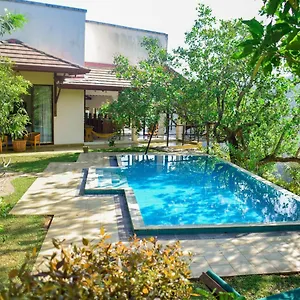 Aqua Dunhinda 3*, Kandy Sri Lanka